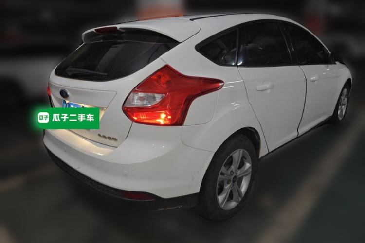 Used Ford Focus 2012 Hatchback 1.6L Automatic Fashion Edition Rear Right 45 Deg