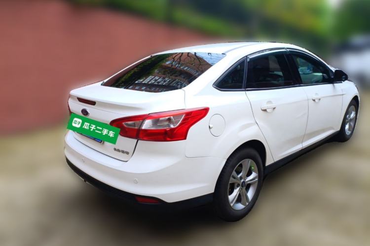 Used Ford Focus 2012 Sedan 1.6L Automatic Fashion Edition Rear Right 45 Deg
