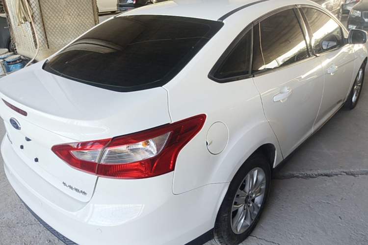 Used Ford Focus 2012 Sedan 1.6L Automatic Comfort Model Rear Right 45 Deg