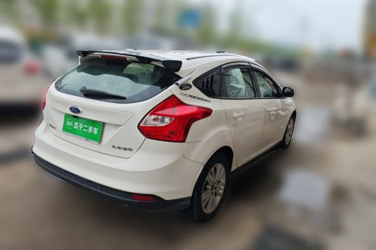 Used Ford Focus 2012 Hatchback 1.6L Automatic Comfort Model Rear Right 45 Deg