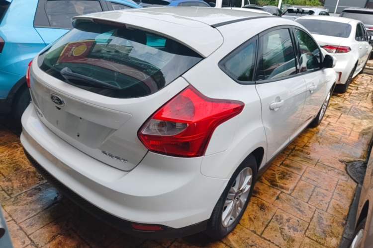 Used Ford Focus 2012 Hatchback 1.6L Automatic Comfort Model Rear Right 45 Deg