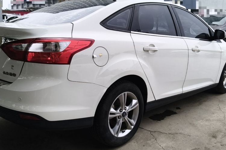 Used Ford Focus 2012 Sedan 1.6L Automatic Fashion Edition Rear Right 45 Deg