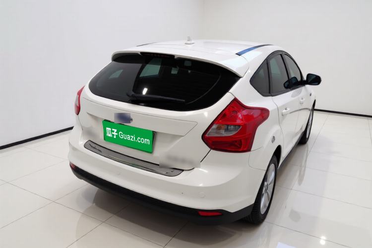 Used Ford Focus 2012 Hatchback 1.6L Automatic Fashion Edition Rear Right 45 Deg