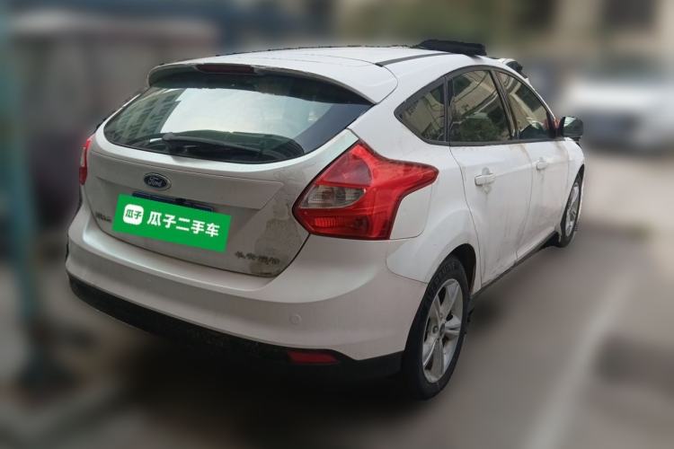Used Ford Focus 2012 Hatchback 1.6L Automatic Fashion Edition Rear Right 45 Deg