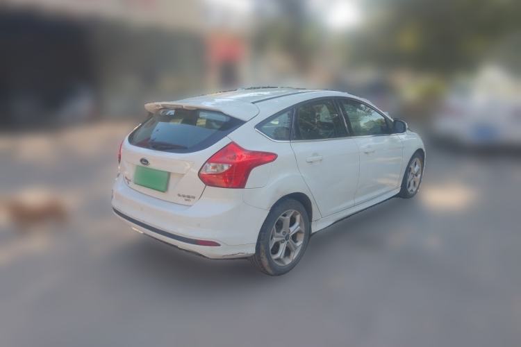 Used Ford Focus 2012 Hatchback 2.0L Automatic Luxury Sport Model Rear Right 45 Deg
