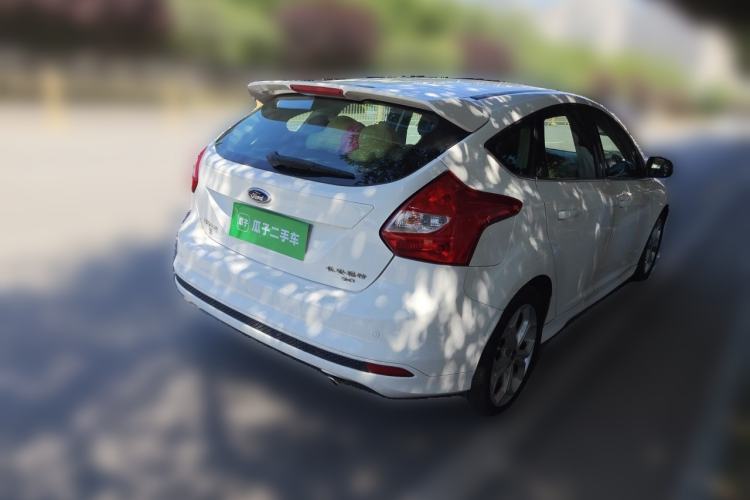 Used Ford Focus 2012 Hatchback 2.0L Automatic Luxury Sport Model Rear Right 45 Deg