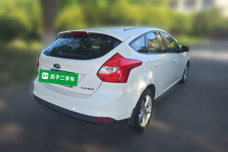 Used Ford Focus 2012 Hatchback 1.6L Automatic Fashion Edition Rear Right 45 Deg