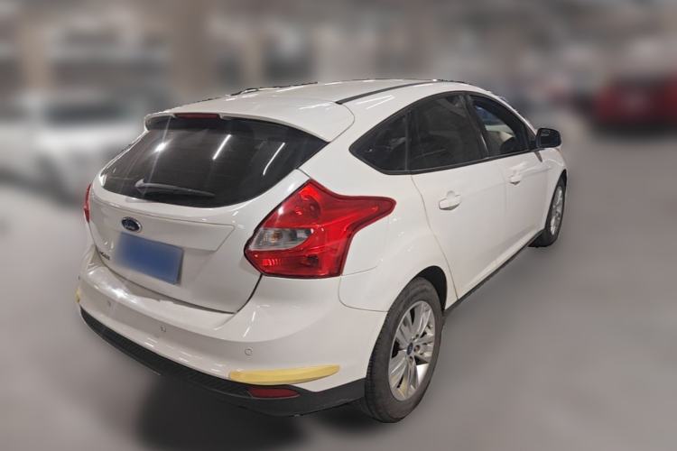 Used Ford Focus 2012 Hatchback 1.6L Manual Comfort Model Rear Right 45 Deg