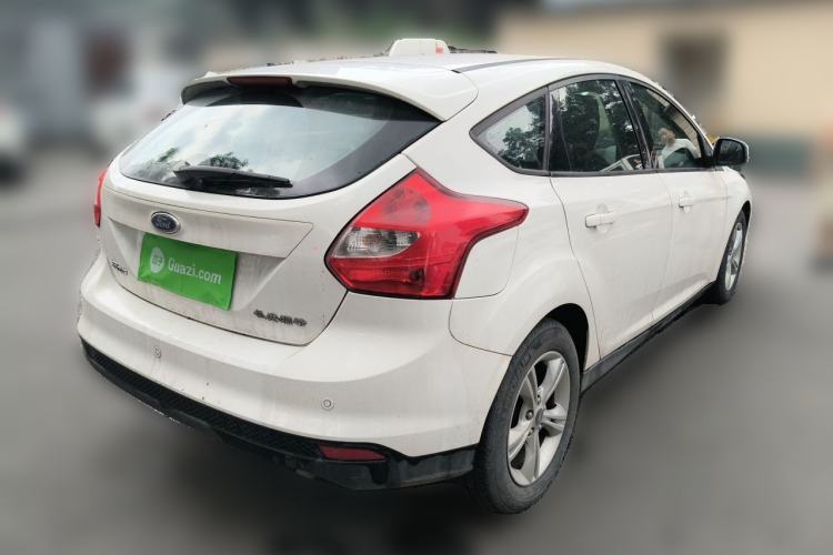 Used Ford Focus 2012 Hatchback 1.6L Manual Fashion Edition Rear Right 45 Deg