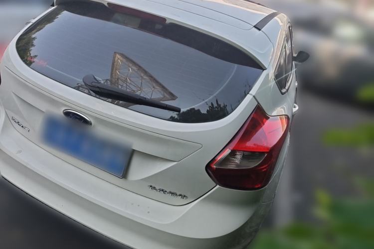 Used Ford Focus 2012 Hatchback 1.6L Automatic Comfort Model Rear Right 45 Deg