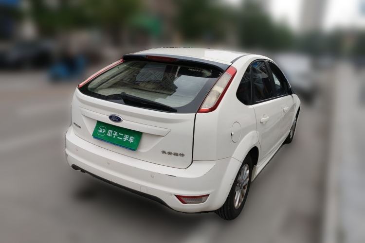 Used Ford Focus 2012 Hatchback Classic 1.8L Automatic Fashion Edition Rear Right 45 Deg