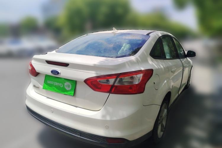 Used Ford Focus 2012 Sedan 1.6L Manual Fashion Edition Rear Right 45 Deg