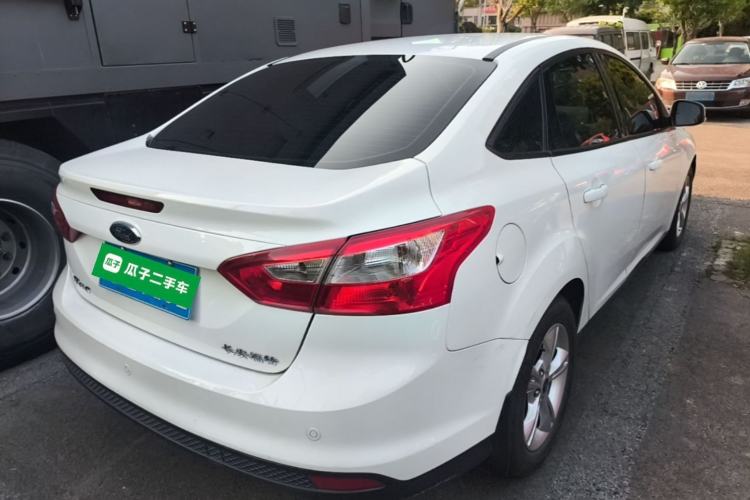 Used Ford Focus 2012 Sedan 1.6L Automatic Fashion Edition Rear Right 45 Deg