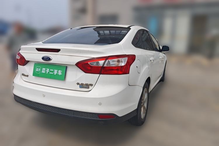 Used Ford Focus 2012 Sedan 1.6L Manual Fashion Edition Rear Right 45 Deg