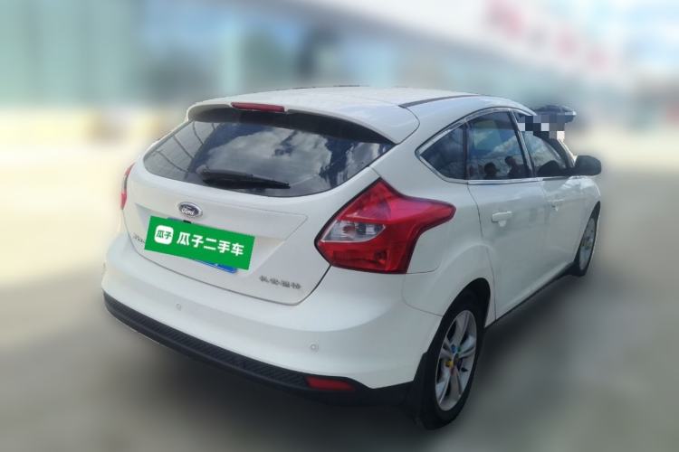 Used Ford Focus 2012 Hatchback 1.6L Manual Fashion Edition Rear Right 45 Deg