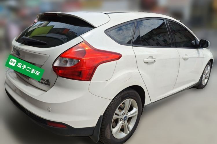 Used Ford Focus 2012 Hatchback 1.6L Automatic Fashion Edition Rear Right 45 Deg