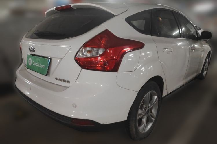Used Ford Focus 2012 Hatchback 1.6L Automatic Fashion Edition Rear Right 45 Deg