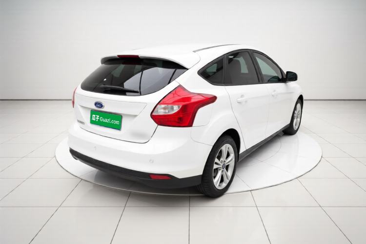 Used Ford Focus 2012 Hatchback 1.6L Automatic Fashion Edition Rear Right 45 Deg