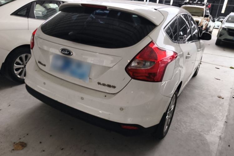 Used Ford Focus 2012 Hatchback 1.6L Automatic Comfort Model Rear Right 45 Deg