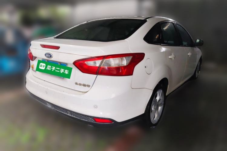 Used Ford Focus 2012 Sedan 1.6L Manual Fashion Edition Rear Right 45 Deg
