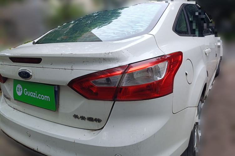 Used Ford Focus 2012 Sedan 1.6L Manual Fashion Edition Rear Right 45 Deg