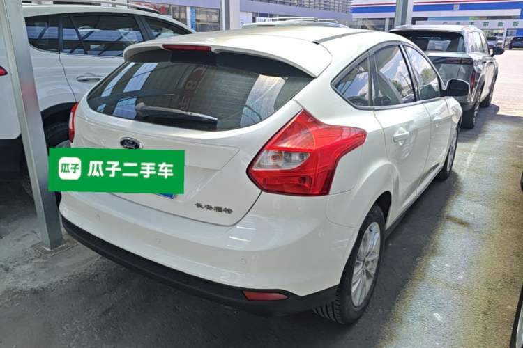 Used Ford Focus 2012 Hatchback 1.6L Automatic Comfort Model Rear Right 45 Deg