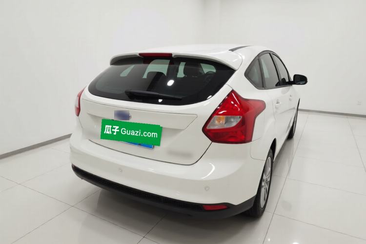 Used Ford Focus 2012 Hatchback 1.6L Automatic Fashion Edition Rear Right 45 Deg