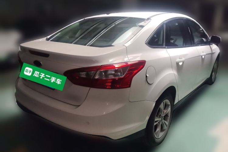 Used Ford Focus 2012 Sedan 1.6L Automatic Fashion Edition Rear Right 45 Deg