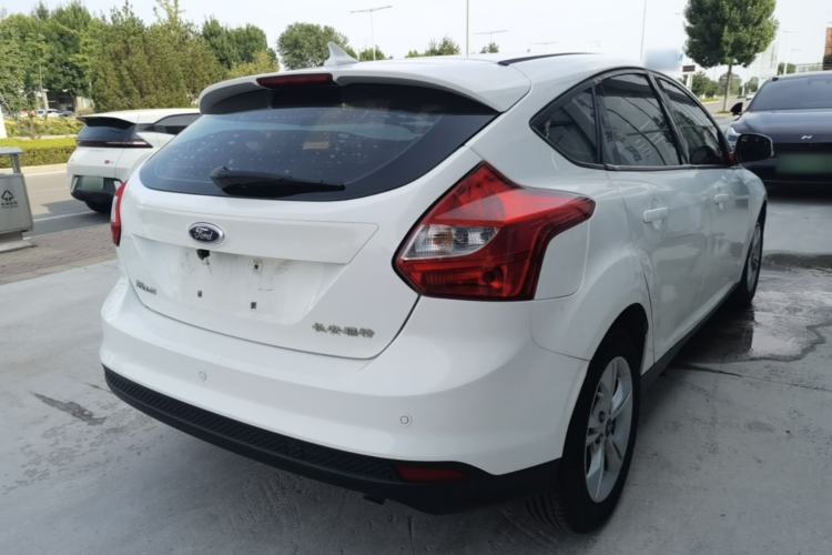 Used Ford Focus 2012 Hatchback 1.6L Automatic Fashion Edition Rear Right 45 Deg