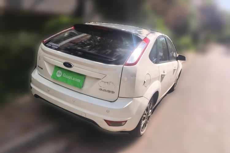 Used Ford Focus 2012 Hatchback Classic 1.8L Manual Base Model Rear Right 45 Deg