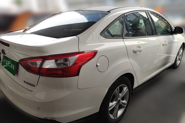 Used Ford Focus 2012 Sedan 1.6L Automatic Fashion Edition Rear Right 45 Deg