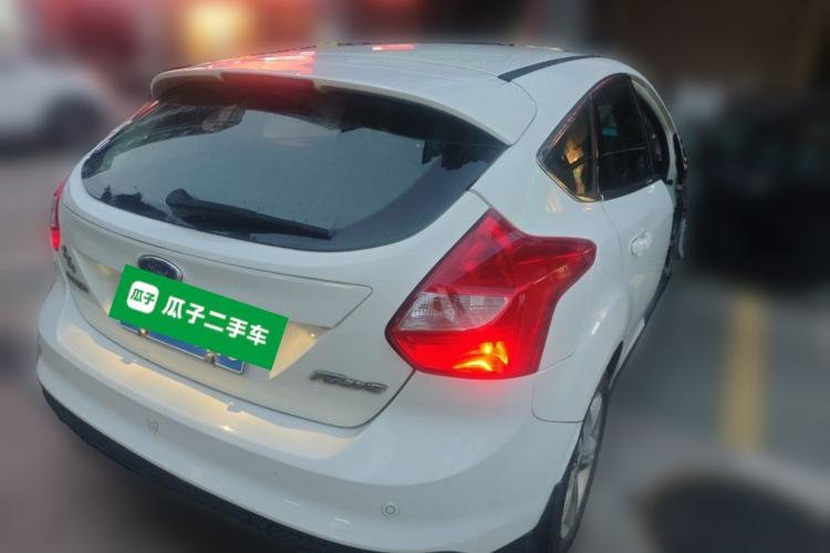Used Ford Focus 2012 Hatchback 1.6L Automatic Fashion Edition Rear Right 45 Deg