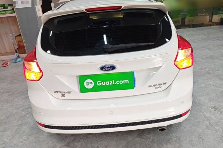 Used Ford Focus 2012 Hatchback 2.0L Automatic Luxury Sport Model Rear