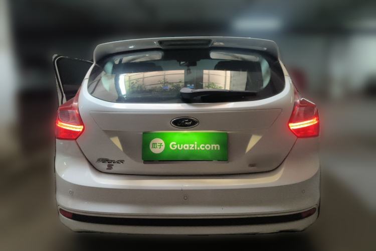 Used Ford Focus 2012 Hatchback 2.0L Automatic Luxury Sport Model Rear