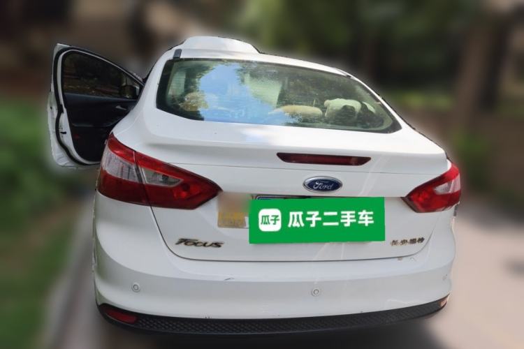 Used Ford Focus 2012 Sedan 1.6L Automatic Fashion Edition Rear