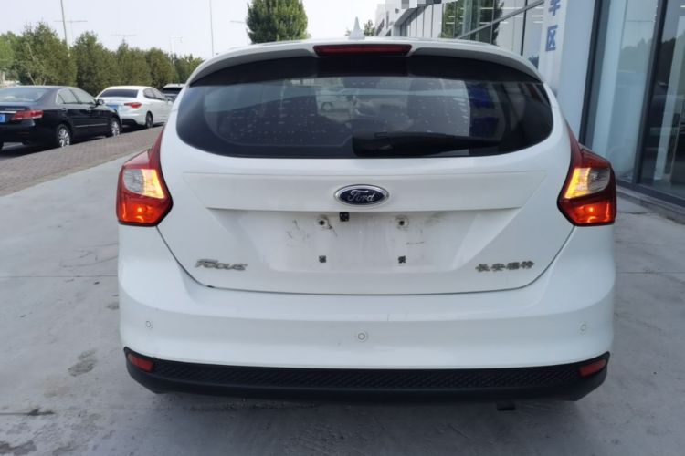 Used Ford Focus 2012 Hatchback 1.6L Automatic Fashion Edition Rear