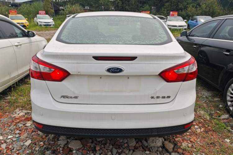 Used Ford Focus 2012 Sedan 1.6L Manual Fashion Edition Rear