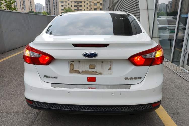 Used Ford Focus 2012 Sedan 1.6L Manual Comfort Model Rear