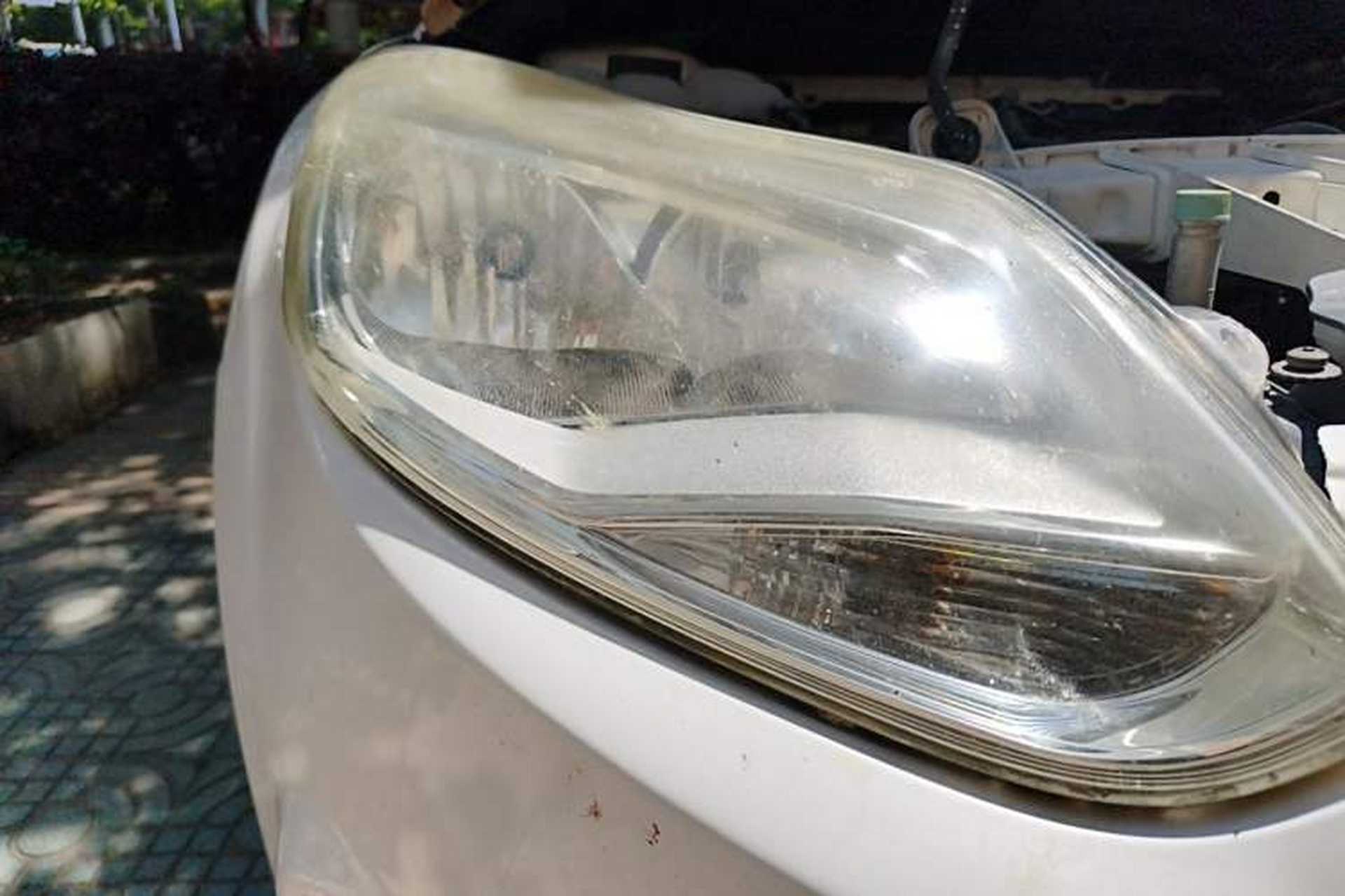 Used Ford Focus 2012 Sedan 1.6L Manual Fashion Edition Right Front Headlight