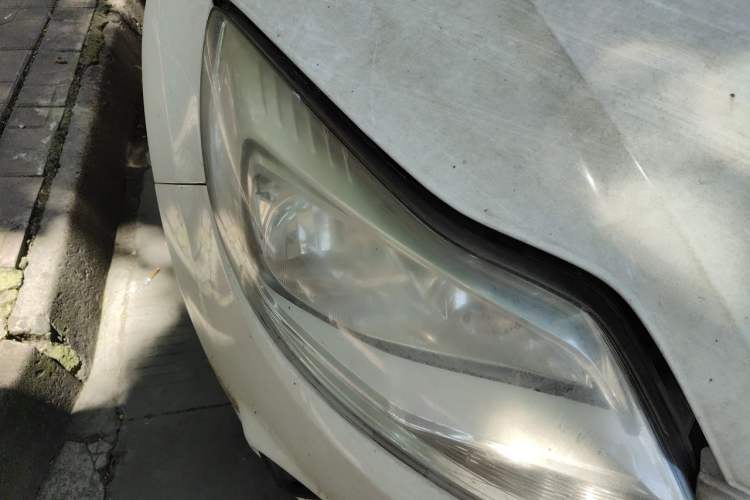 Used Ford Focus 2012 Sedan 1.6L Manual Comfort Model Right Front Headlight