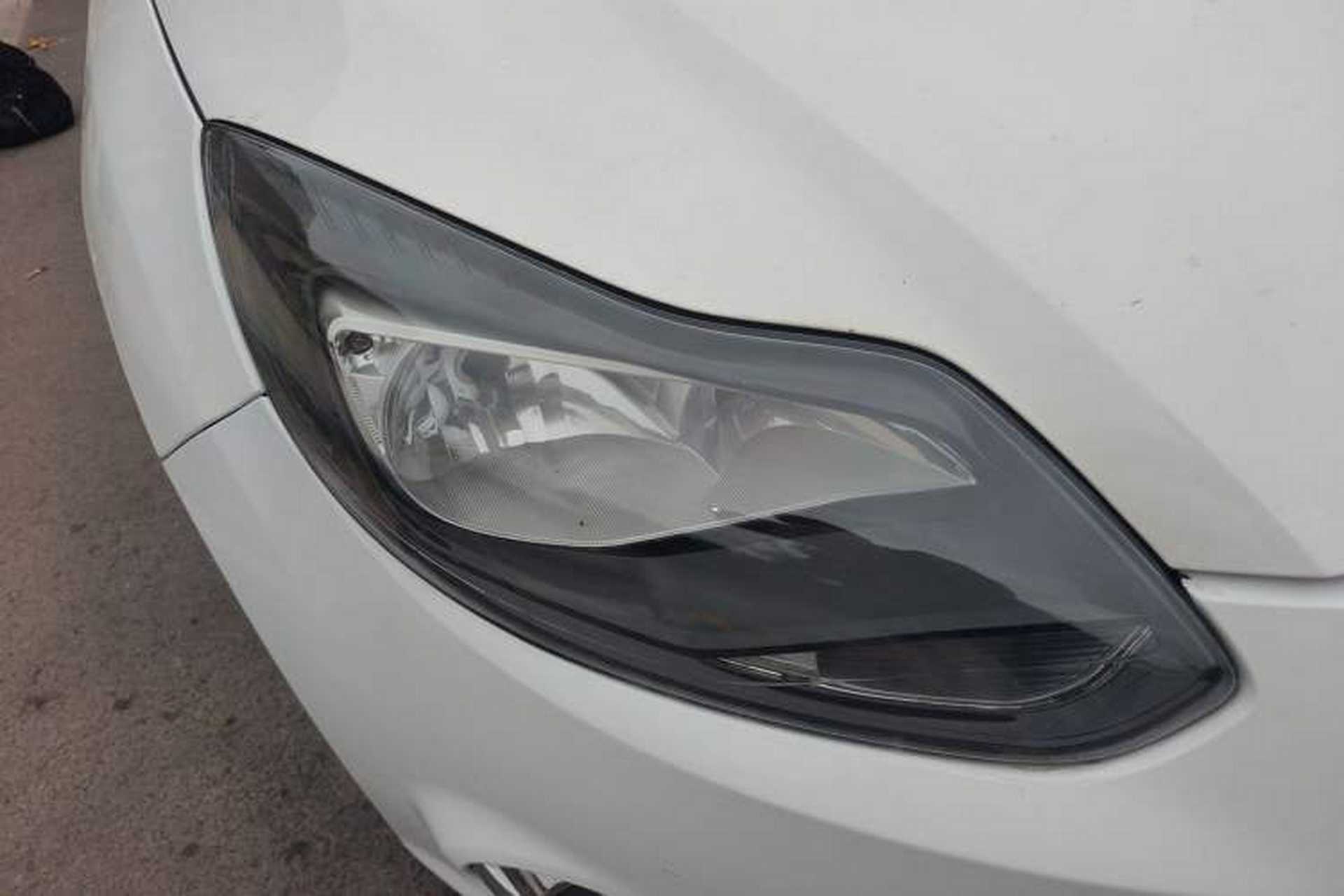 Used Ford Focus 2012 Hatchback 2.0L Automatic Luxury Sport Model Right Front Headlight
