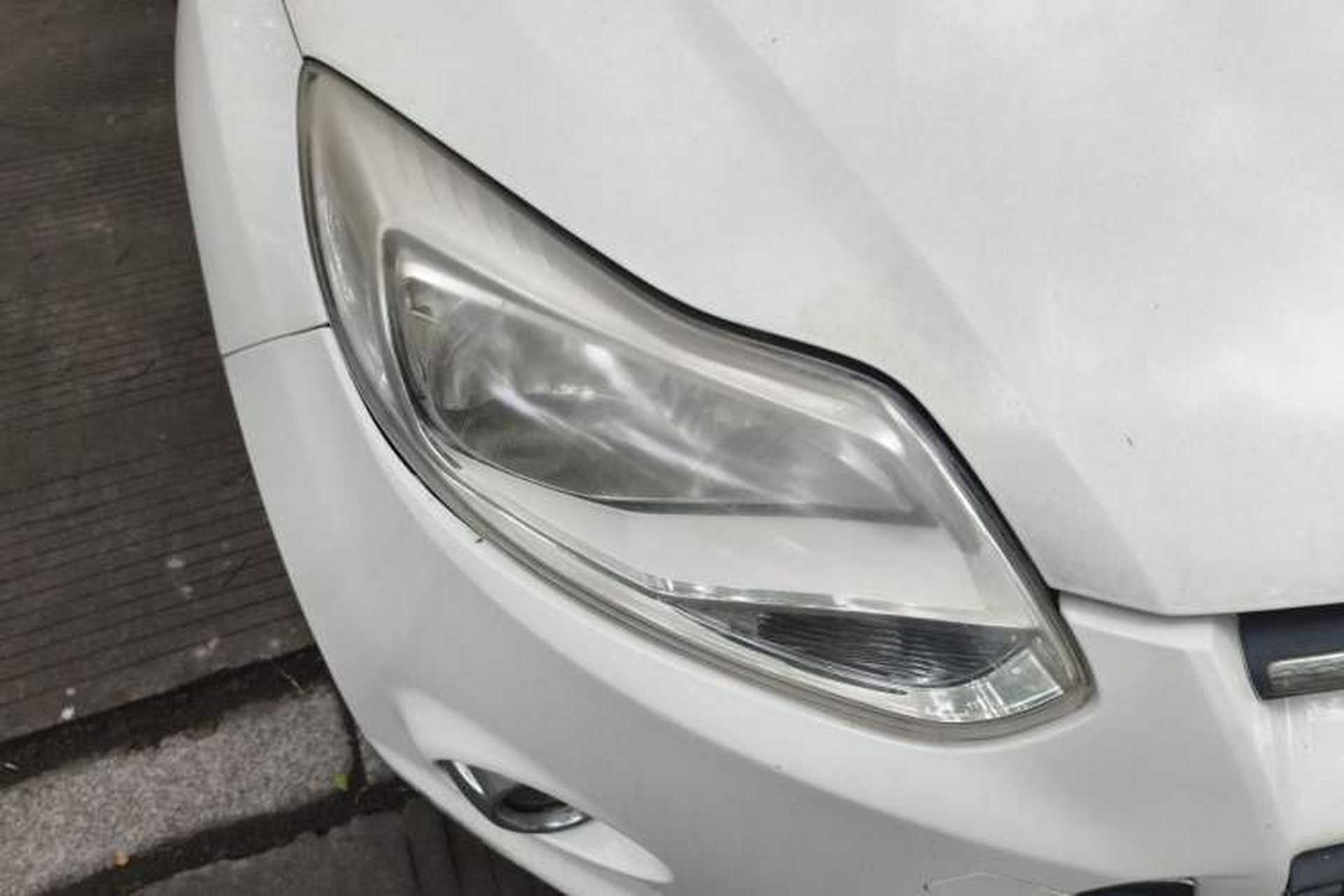 Used Ford Focus 2012 Sedan 1.6L Automatic Fashion Edition Right Front Headlight