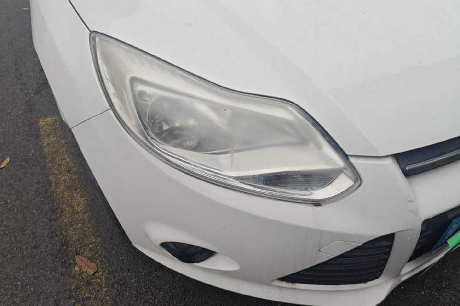 Used Ford Focus 2012 Hatchback 1.6L Automatic Comfort Model Right Front Headlight