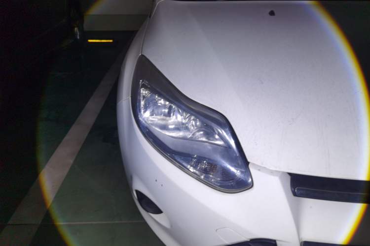 Used Ford Focus 2012 Sedan 1.6L Automatic Comfort Model Right Front Headlight
