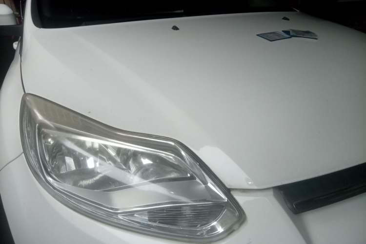 Used Ford Focus 2012 Hatchback 1.6L Automatic Fashion Edition Right Front Headlight