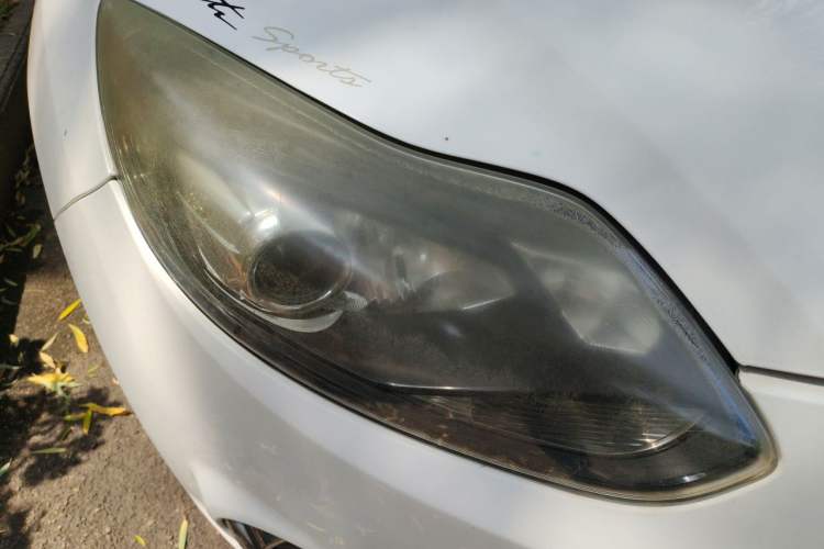 Used Ford Focus 2012 Sedan 1.6L Automatic Fashion Edition Right Front Headlight