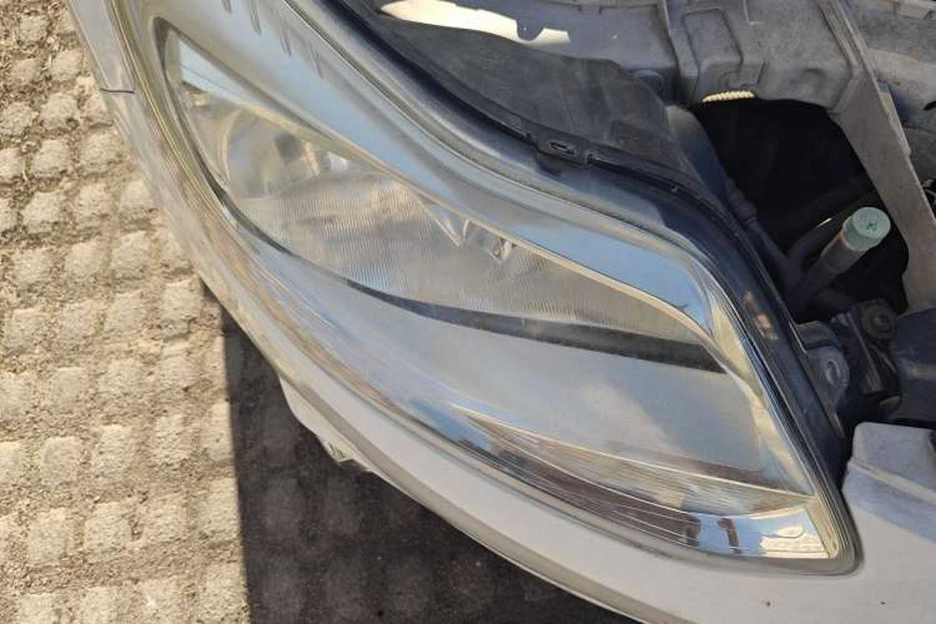 Used Ford Focus 2012 Hatchback 1.6L Automatic Fashion Edition Right Front Headlight