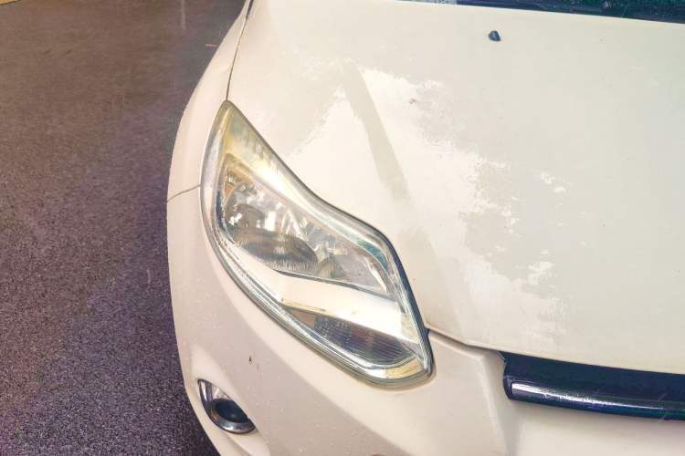 Used Ford Focus 2012 Hatchback 1.6L Automatic Fashion Edition Right Front Headlight