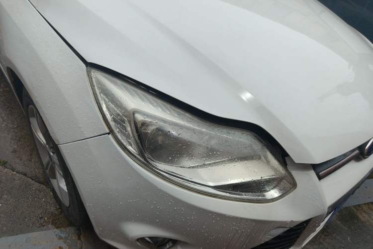 Used Ford Focus 2012 Hatchback 1.6L Manual Fashion Edition Right Front Headlight