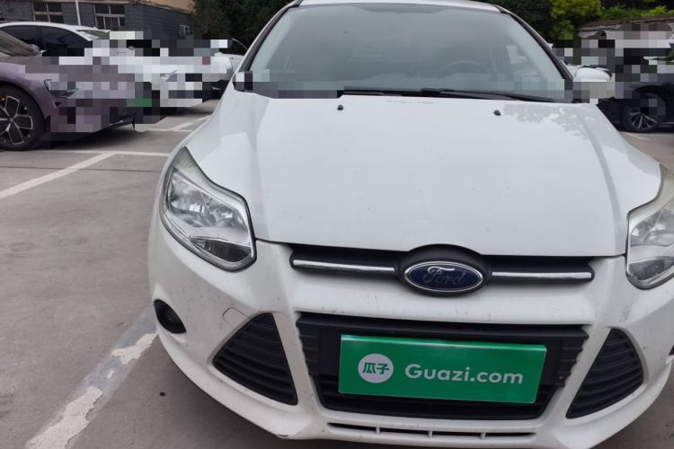 Used Ford Focus 2012 Hatchback 1.6L Automatic Comfort Model Right Front Headlight